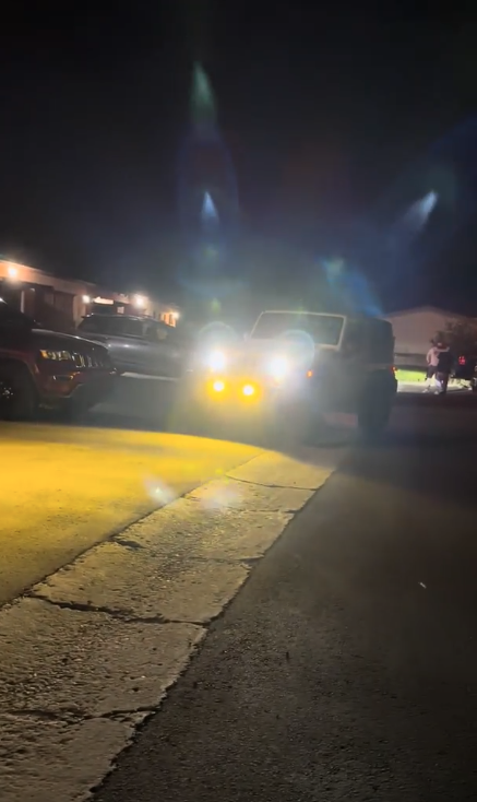 Jeep Wrangler with Saber ProX 55W Accu/V2 3000K yellow LED Kit installed on Fog Lights. Saber ProX 65W hi/lo LED Kit installed for headlighting